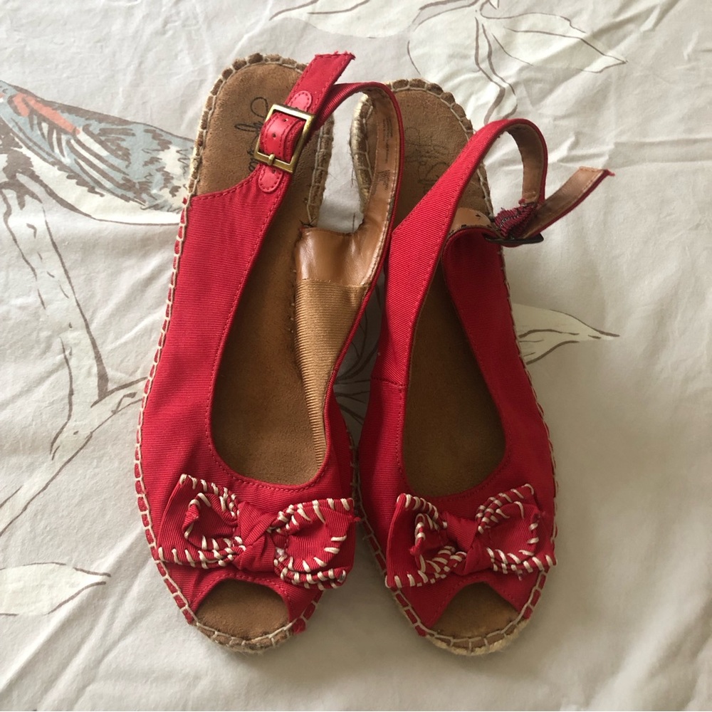 LifeStride Red Espadrilles Peep Toe Slingback Heel
